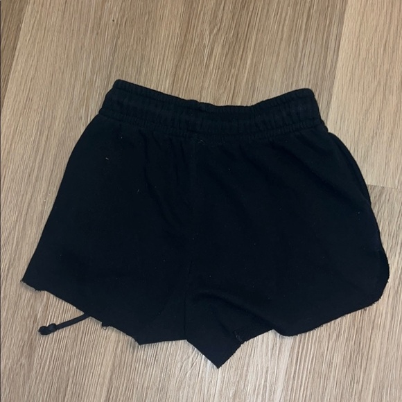 Wild Fable Black Athletic Shorts with Elastic Waistband - Picture 5 of 5